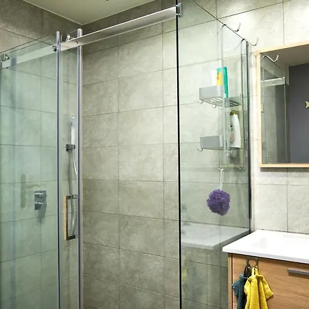 Lovely Historic Center 2-bedrooms דירה ורבאניה