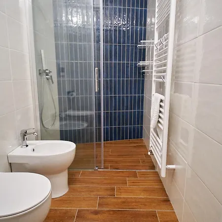 Lovely Historic Center 2-bedrooms * Verbania