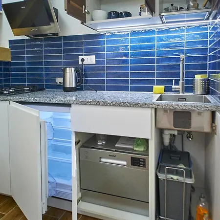 Lovely Historic Center 2-bedrooms Verbania